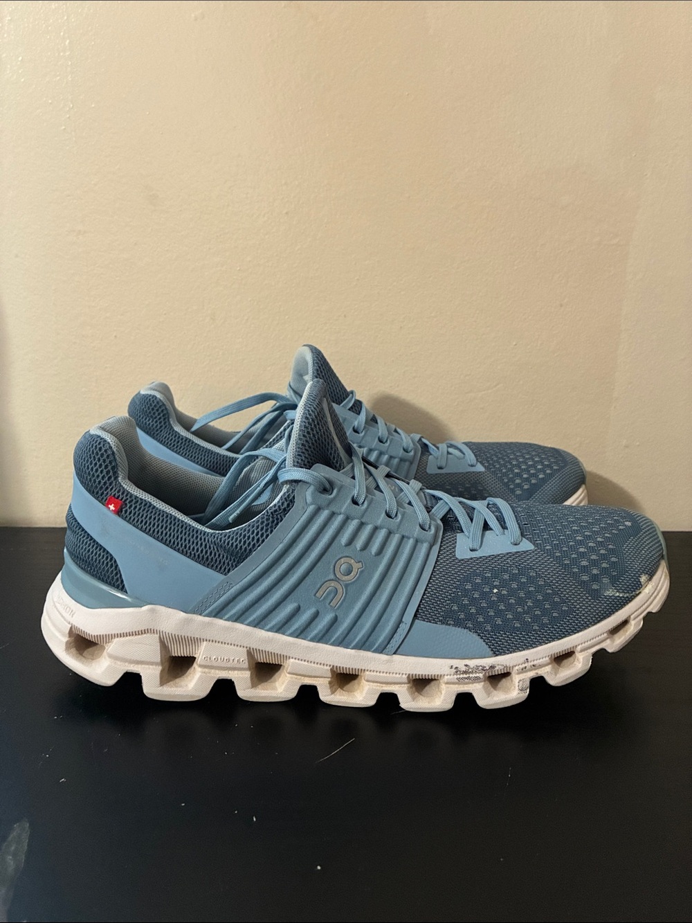On Running Women's Cloudswift sneakers  size W11 good condition